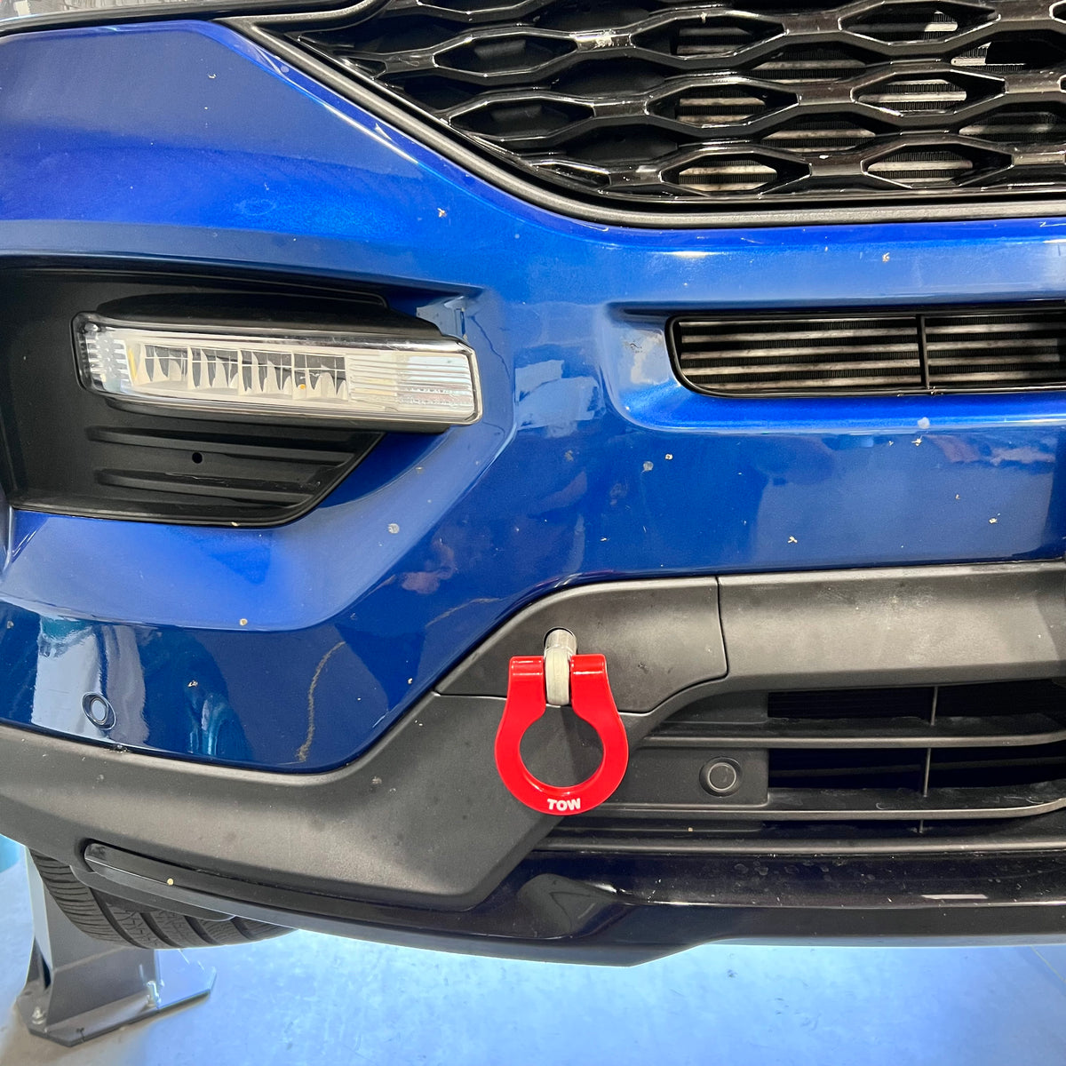 8110C150-00B9-49EA-9D10-